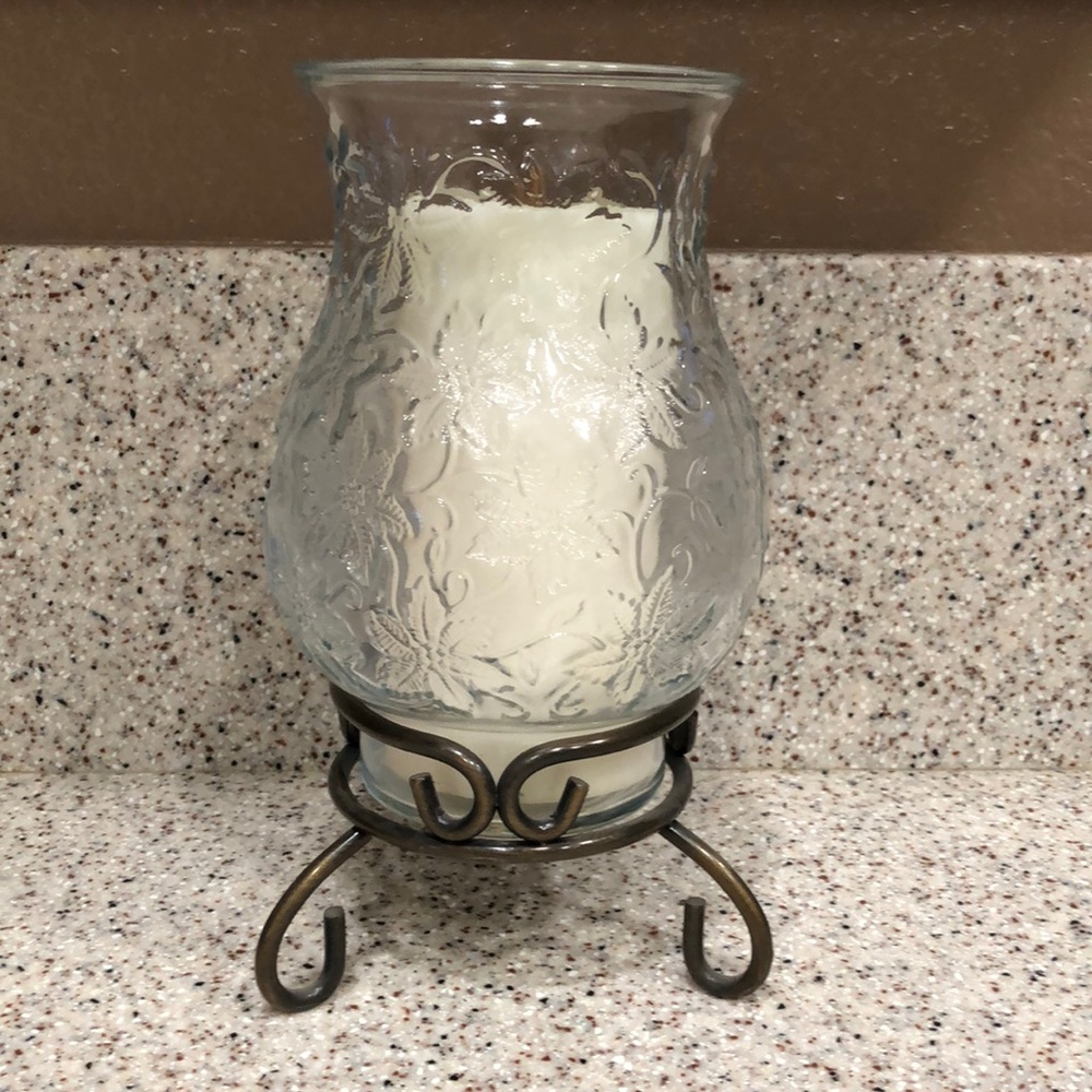 Princess House candle holder / vase w/stand